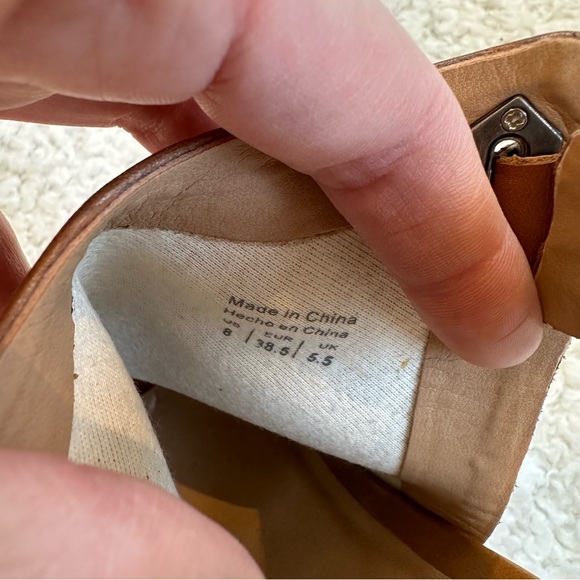 Tan Aldo heels - Picture 7 of 7